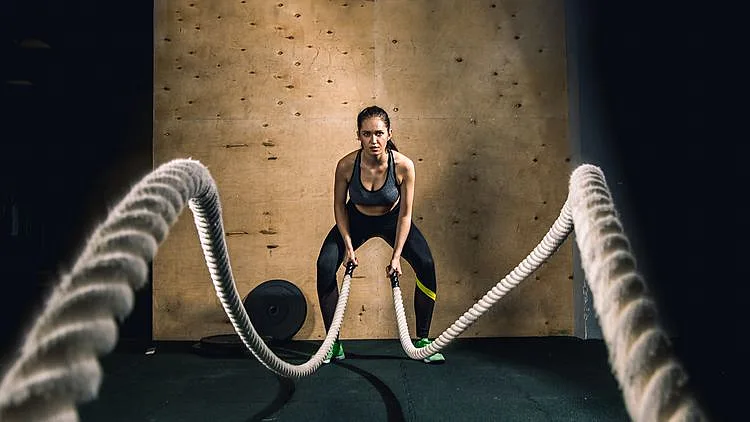 איך לחזור להתאמן בחדר הכושר בצורה נכונה ובריאה | רשת 13