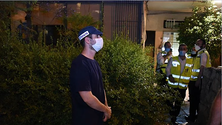 חשד לרצח ברמת גן: בת 21 נחנקה למוות - בן זוגה נעצר