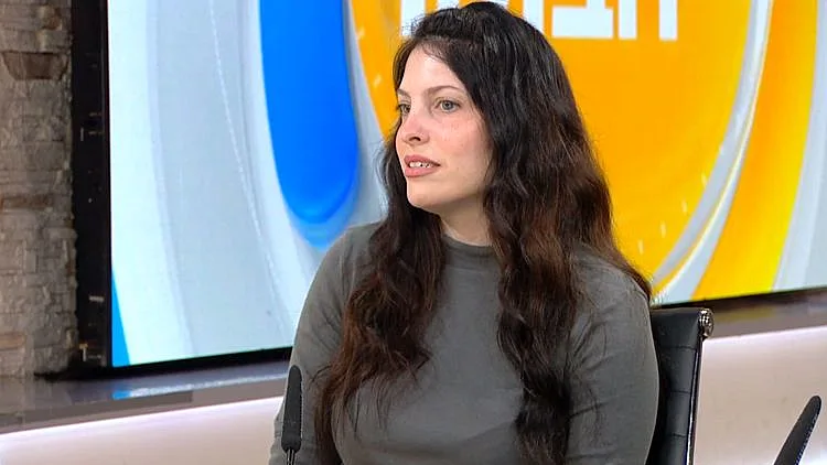 "דרוש בן זוג": אמא רונית מחפשת אהבה ברשת עבור בתה