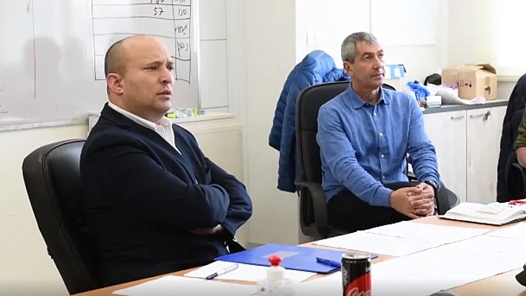 מועמד מוביל למנהל הטיפול בקורונה - האלוף במיל' רוני נומה