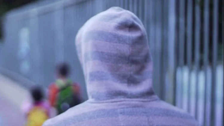 תחקיר: איך קורה שפדופילים מורשעים ומפוקחים חוזרים לתקוף?