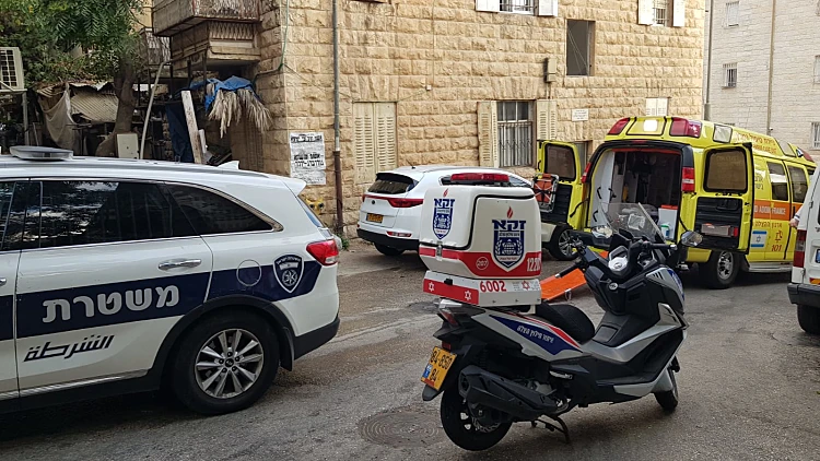 גבר כבן 30 נספה בשריפה בדירה בשכונת גאולה בירושלים