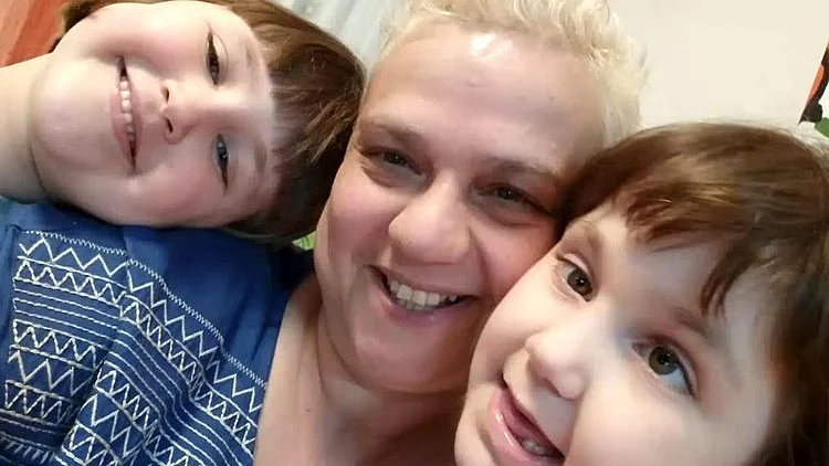 "נפגענו קשה מהקורונה והילדים זקוקים לנו"