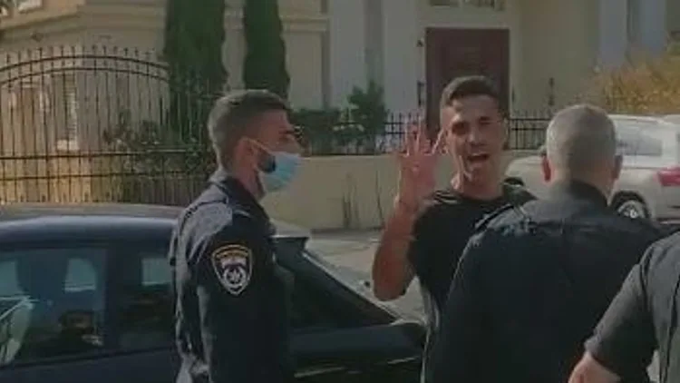 ערן זהבי עוכב לחקירה לאחר שערך מסיבה בביתו: "הפריע לשוטרים"