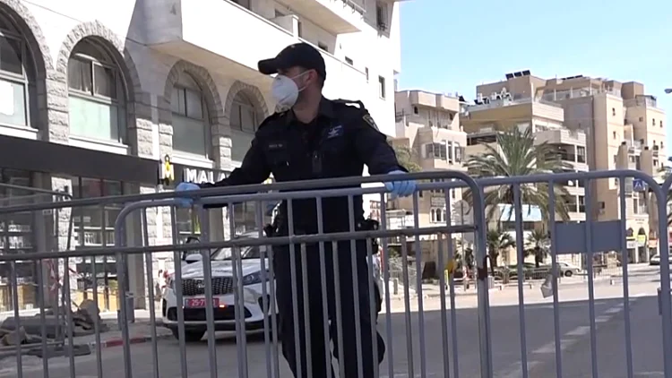 ישראל נכנסת לסגר שני