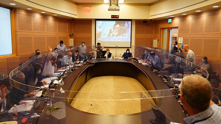 בשל חוסר היערכות לבדיקות מהירות: פתיחת אילת וים המלח תידחה?