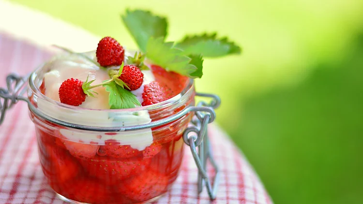 עוגות בצנצנת – עפים על הטרנד | רשת 13