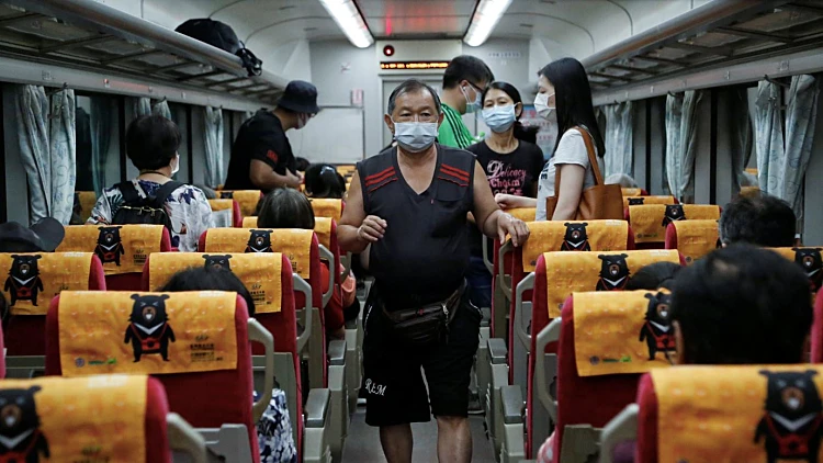 צייתנות, קנסות ופיקוח הדוק: כך טאיוואן הביסה את הקורונה