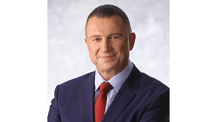 שר הבריאות יולי (יואל) אדלשטיין