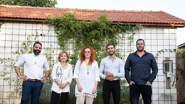 קונים או מוכרים דירה? רק עם לוטוס נדל"ן. | חדשות 13