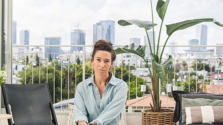 עיצוב פנים: הקרן של רוני פשוט זורחת | רשת 13