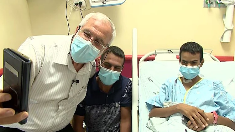 המתנחל שניצל מפיגוע תרם כליה לנער בדואי בן 15 והציל את חייו