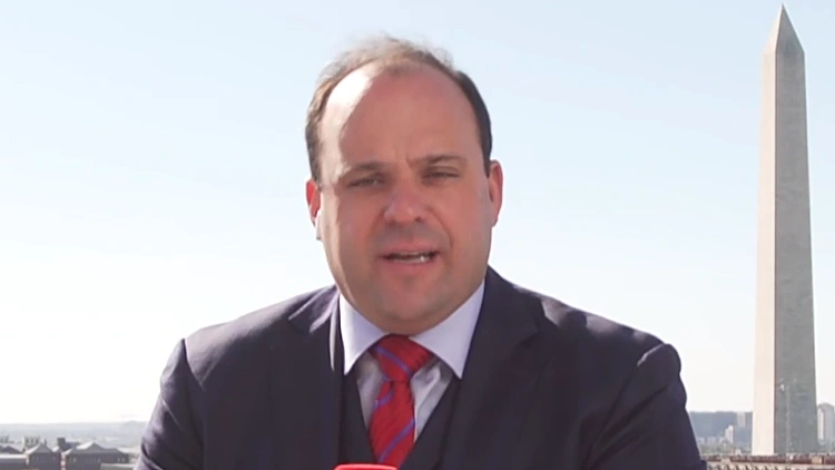 "אני בטוח לחלוטין שננצח": יועצו הקרוב של טראמפ בריאיון