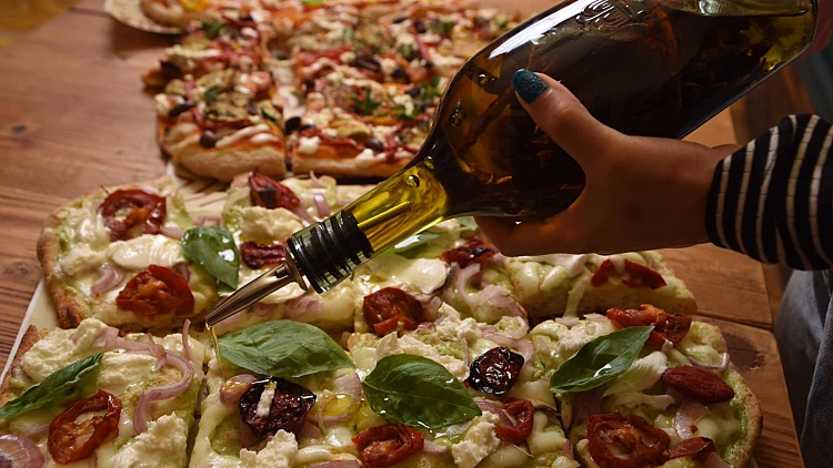 פיצה "אלה פלה" | רשת 13