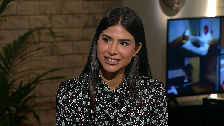 לפגוש את ההורים | אהבה חדשה פרק 10 לצפייה ישירה 