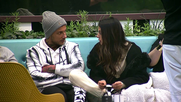 "ממך זה הכי מעליב": מה אמרה קארין לג'וזי שערער אותו לחלוטין?