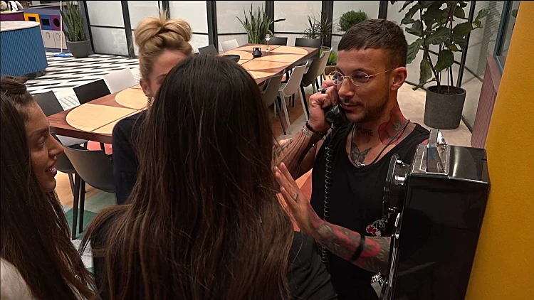 גלינג גלינג: איזו בשורה קיבל ג'וזי