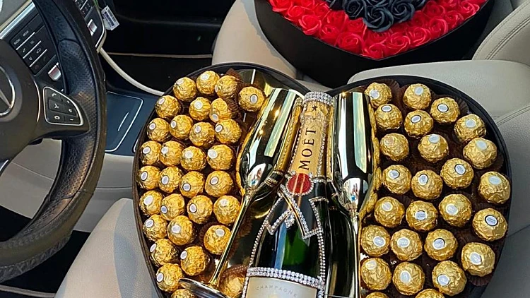 lakeli  – מארזי יוקרה | רשת 13