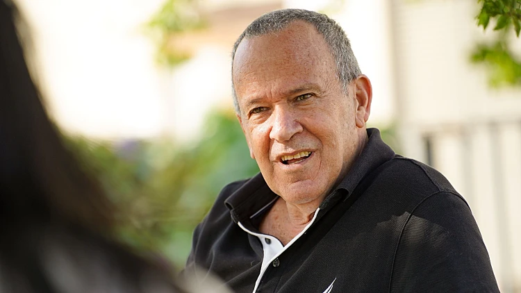 עודד שמיר