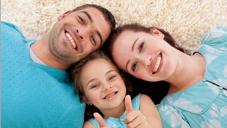 איך לגדל ילד דובר אנגלית כמו שפת אם? | רשת 13