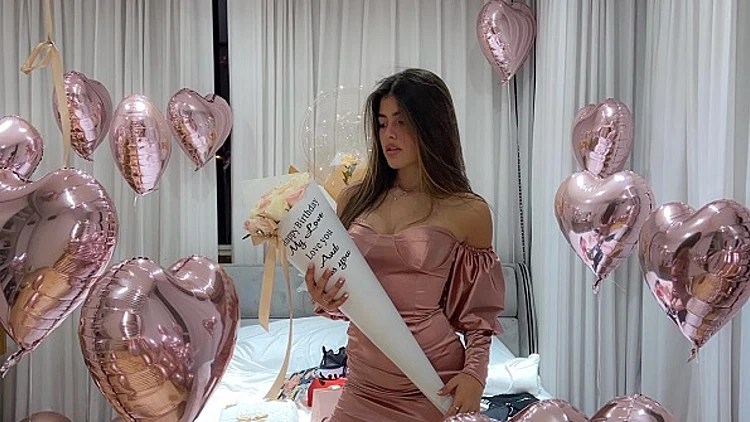 מיטל עיצובים – חנות בוטיק נחשבת ומובילה לנשים | רשת 13