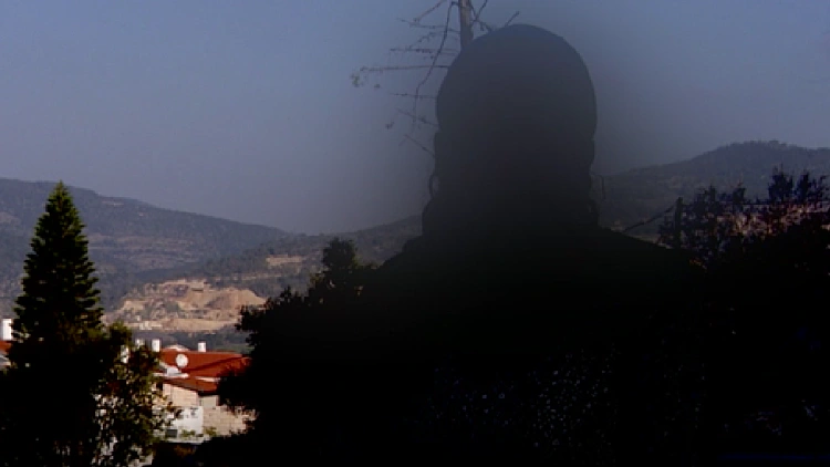 גרושתו של שוטר שנמלטה כשאיים ברצח: "יצאתי רגע לפני הסוף"