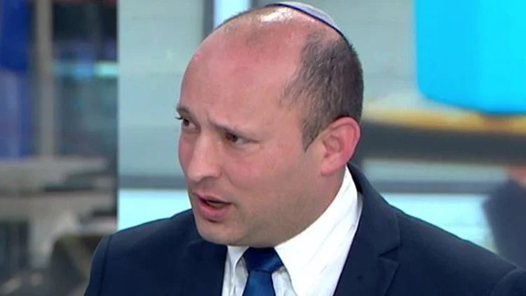 בנט: "ככל שיהיה לי יותר כוח, כך אוכל להוריד את כולם מהעץ"