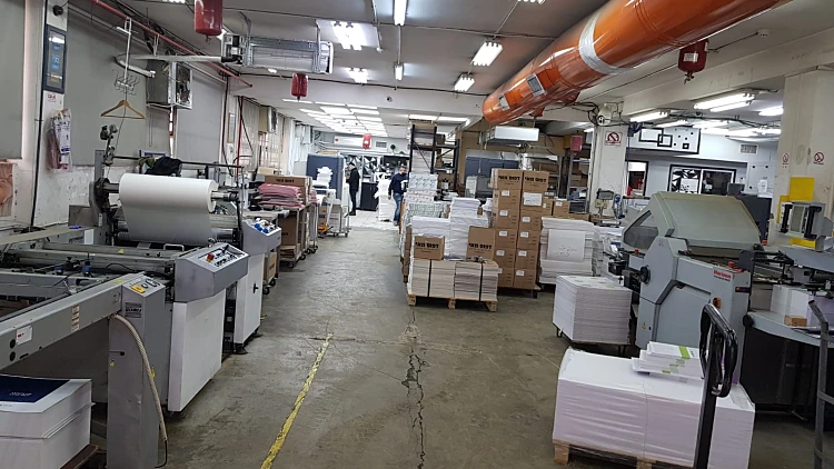 דפוס מאי – אימפריה ישראלית להדפסות נייר ואריזות קרטון | רשת 13