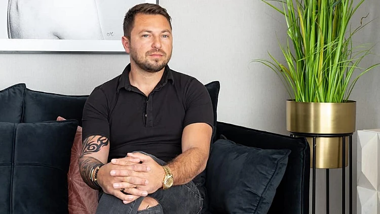 "גם זוג שרוכש דירה ראשונה בתקציב מינימלי יכול ליהנות מדירה יפה" | רשת 13