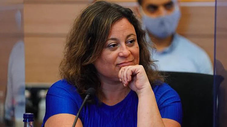 יו"ר איגוד העובדים הסוציאליים, ענבל חרמוני | רשת 13