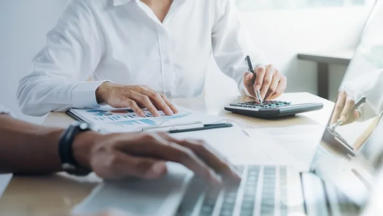 כל האמת על המיתוסים של הלוואות בערבות מדינה | רשת 13