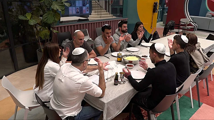 טיימליין האח הגדול – היום ה-91: הדיירים מקבלים את השבת | רשת 13