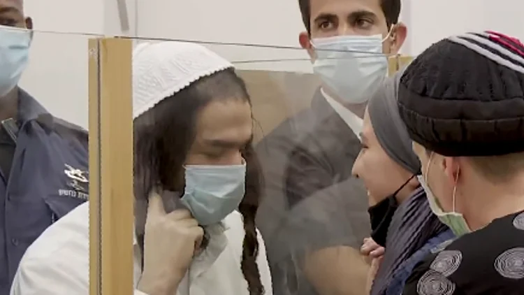 משפט דומא: בקשה להסיר החיסיון מהישיבה שאישרה חקירה בעינויים | חדשות 13