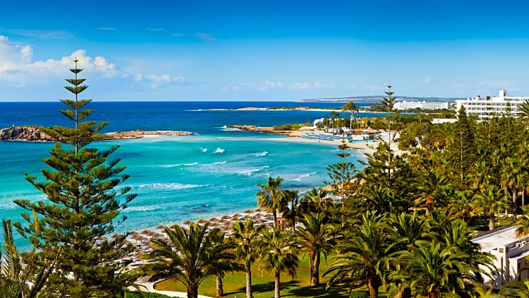 עסקים והשקעות בקפריסין? רו"ח ערן כהן יעשה לכם סדר | רשת 13