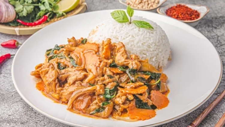 נינג תאי פוד: התאילנדית הכי אותנטית בעיר | רשת 13