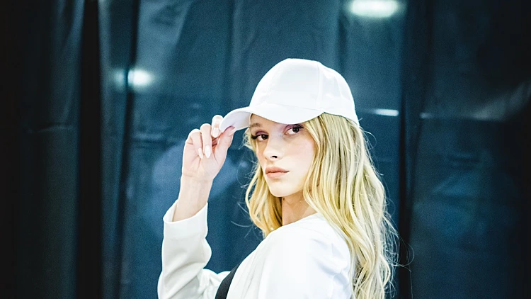 סיכום היום הראשון של שבוע האופנה קורנית תל אביב | רשת 13