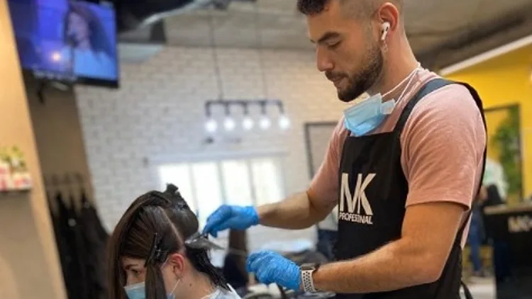 השיטה המובילה להחלקות שיער | רשת 13