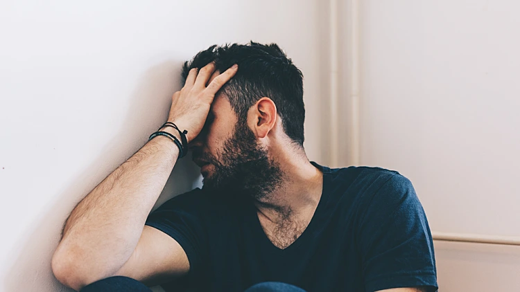 מעריב לנוער שלום, זקפת הבוקר מביכה אותי | רשת 13