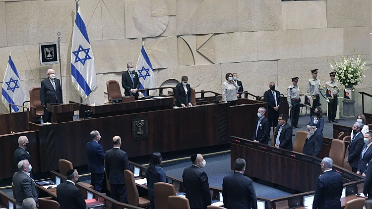 לאחר התערבות בג"ץ: הממשלה אישרה את מינוי השרים החסרים