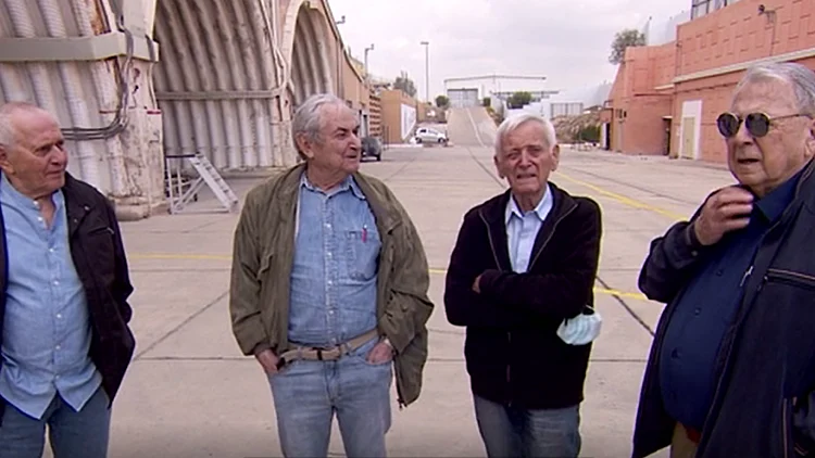 מתקומה לשחקים: שורדי השואה שהפכו לטייסים בחיל האוויר