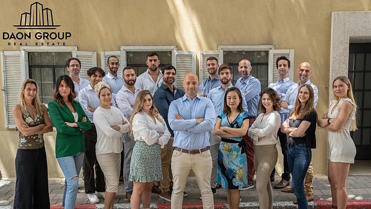 דאון גרופ נדל״ן: מתווכים בין יהודי העולם לנכסים בתל אביב | רשת 13