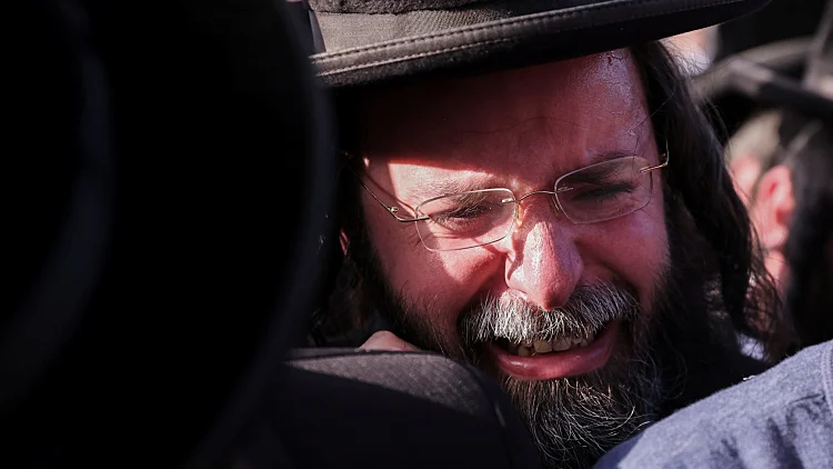 תחקיר האסון במירון: המשטרה חסמה אמובלנסים, בזיו חסרו מיטות