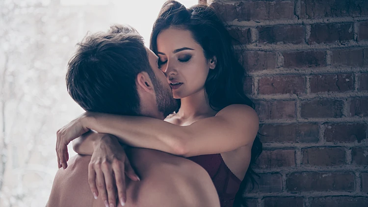 Shutterstock 1273588069