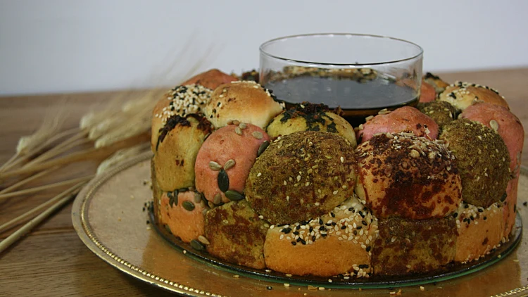 כדורי בצק עם הפתעות של קים ביטי | רשת 13