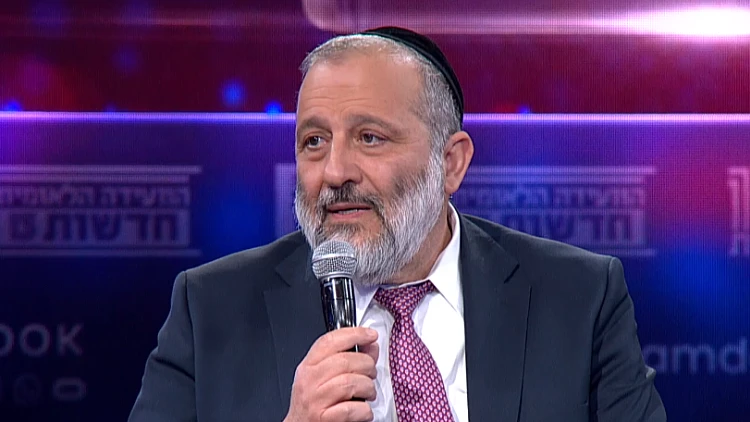 דרעי: "טעיתי שלא עמדתי על רגליי האחוריות כשהממשלה התפרקה"