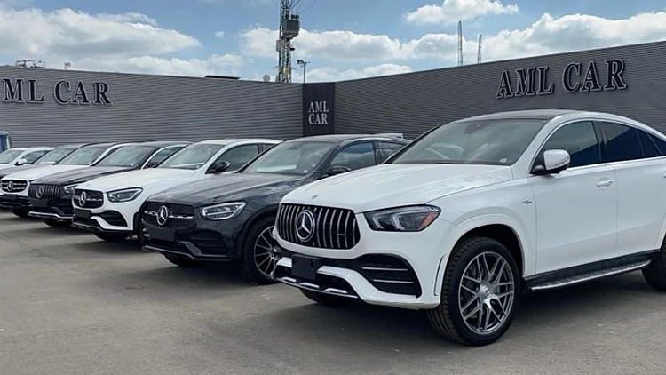 זו לא שמועה:  ב- AML CAR מוכרים רכבי יוקרה במחירים הכי זולים בארץ | רשת 13