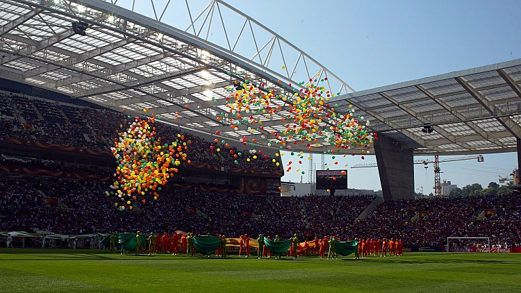 האם משחק הפתיחה יהיה גם הגמר? נזכרנו בפעם היחידה שדבר כזה קרה | רשת 13