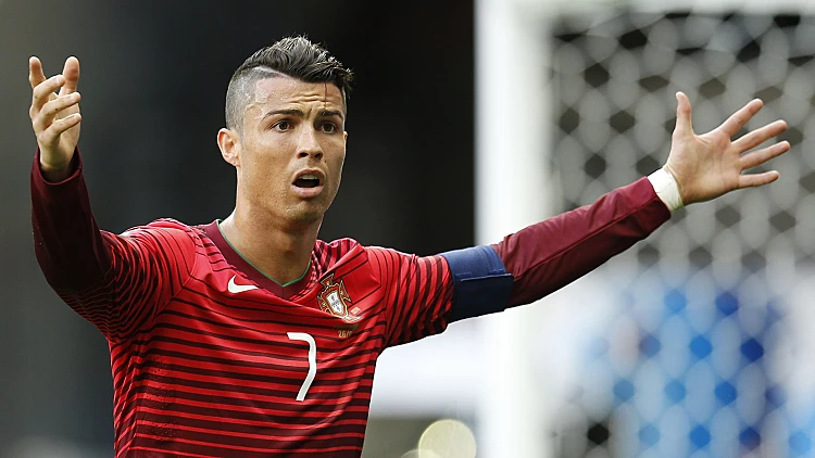 רונאלדו כבר לא לבד | האם פורטוגל בדרך לזכייה שנייה ברציפות? | רשת 13