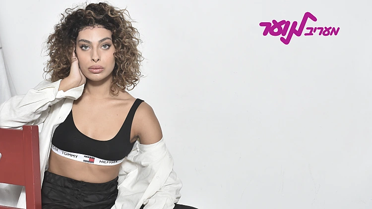 רומי אברגי׳ל. צילום: איתן טל. סטיילינג: גילי אלגבי