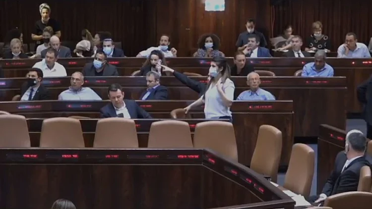 לקראת לילה לבן: בן גביר הושבע, הכנסת תצביע על חוק ההסדרים